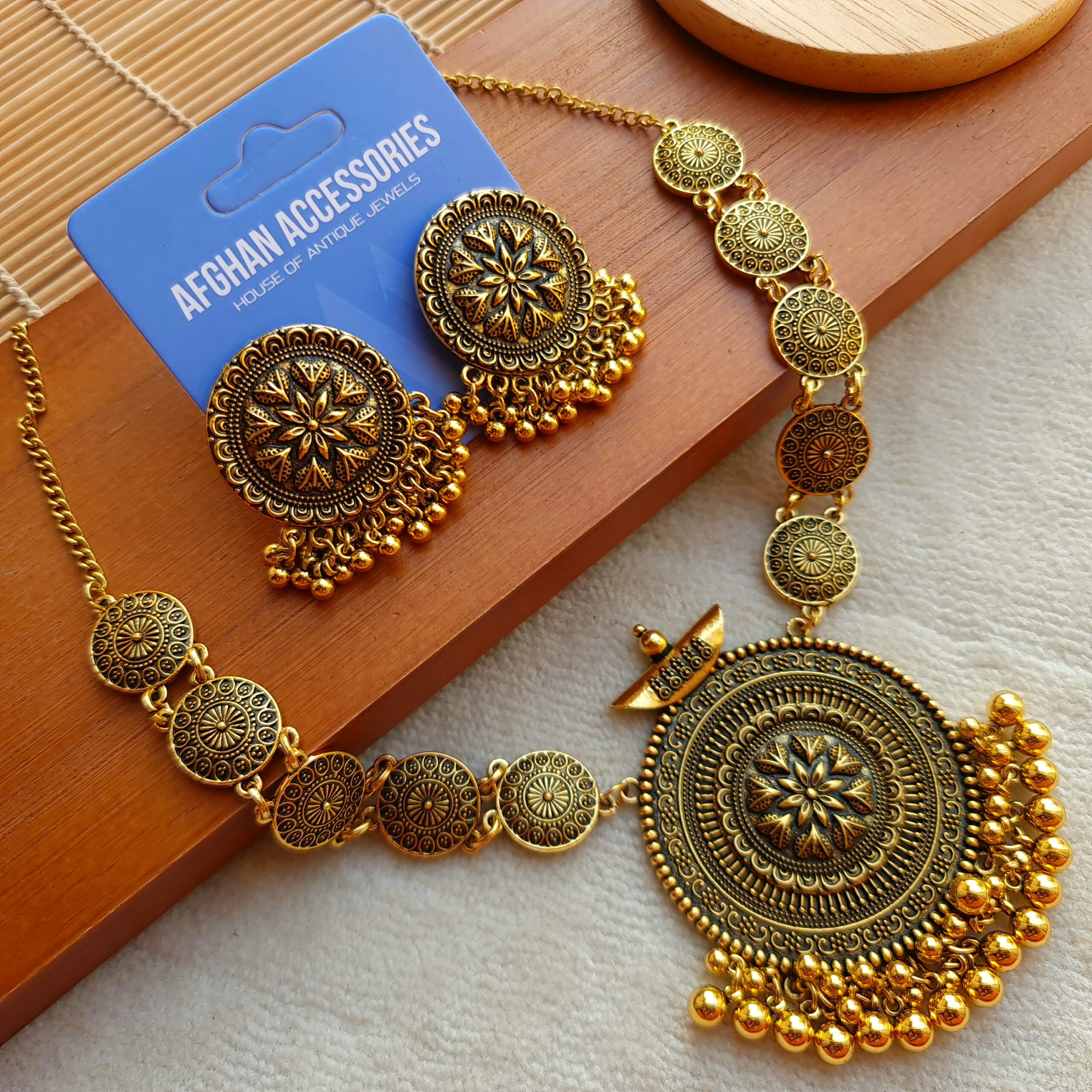 RemasterDirector_1a5c03258 Antique oxidized Mayal necklace set