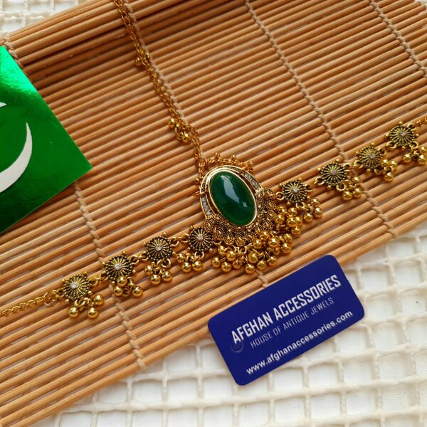 Antique gold stone mathapatti