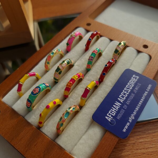 Antique Meenakari Ring with Colorful Traditional Detailing